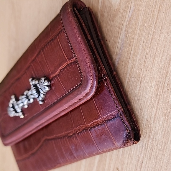 Brighton Brown Crocodile-Embossed Leather Clutch/Wallet - Picture 6 of 11